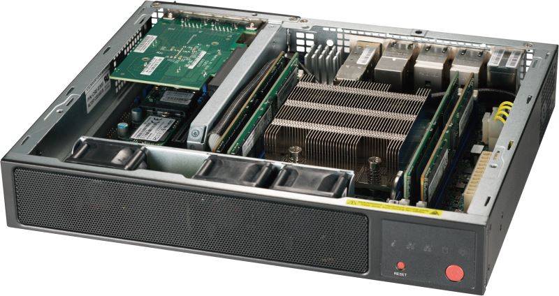 Supermicro SuperServer SYS-E300-9A-4C Mini-1U UP 4x1GbE IPMI